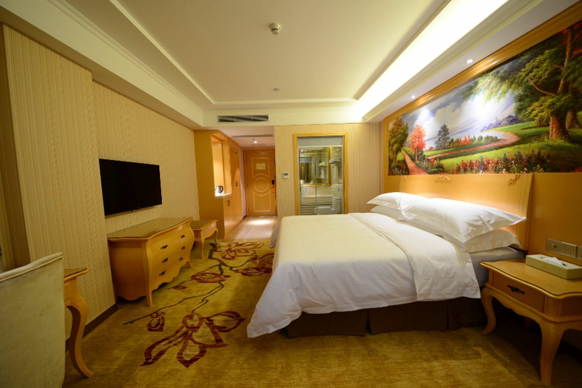 Vienna International Hotel Shajing Heyi Branch Šen-čen Exteriér fotografie